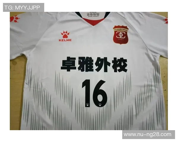 六号球衣的足球巨星精彩瞬间展现不凡魅力与历史足迹